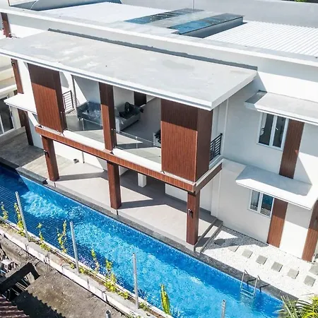 Alyxia 1 Bedroom Apartment In Central Seminyak