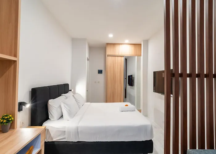 Alyxia 1 Bedroom In アパート